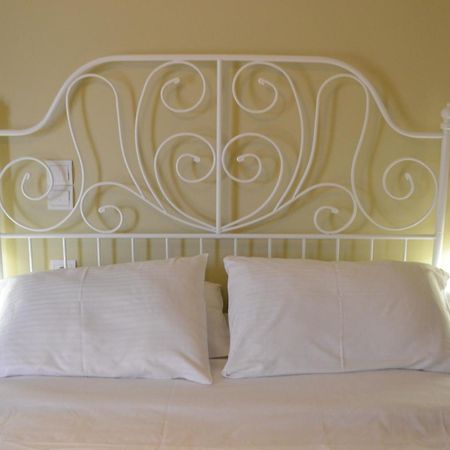 Margarita Rooms Kalamákion Екстериор снимка