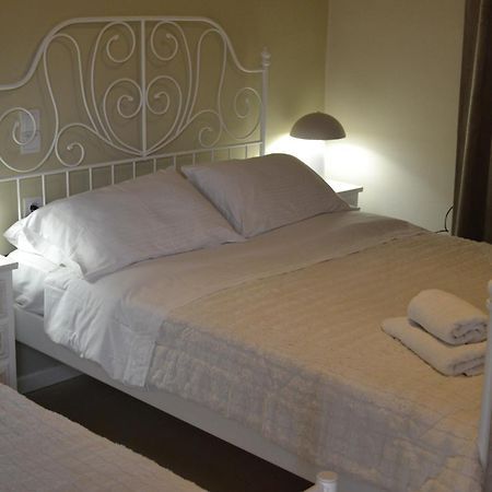 Margarita Rooms Kalamákion Екстериор снимка