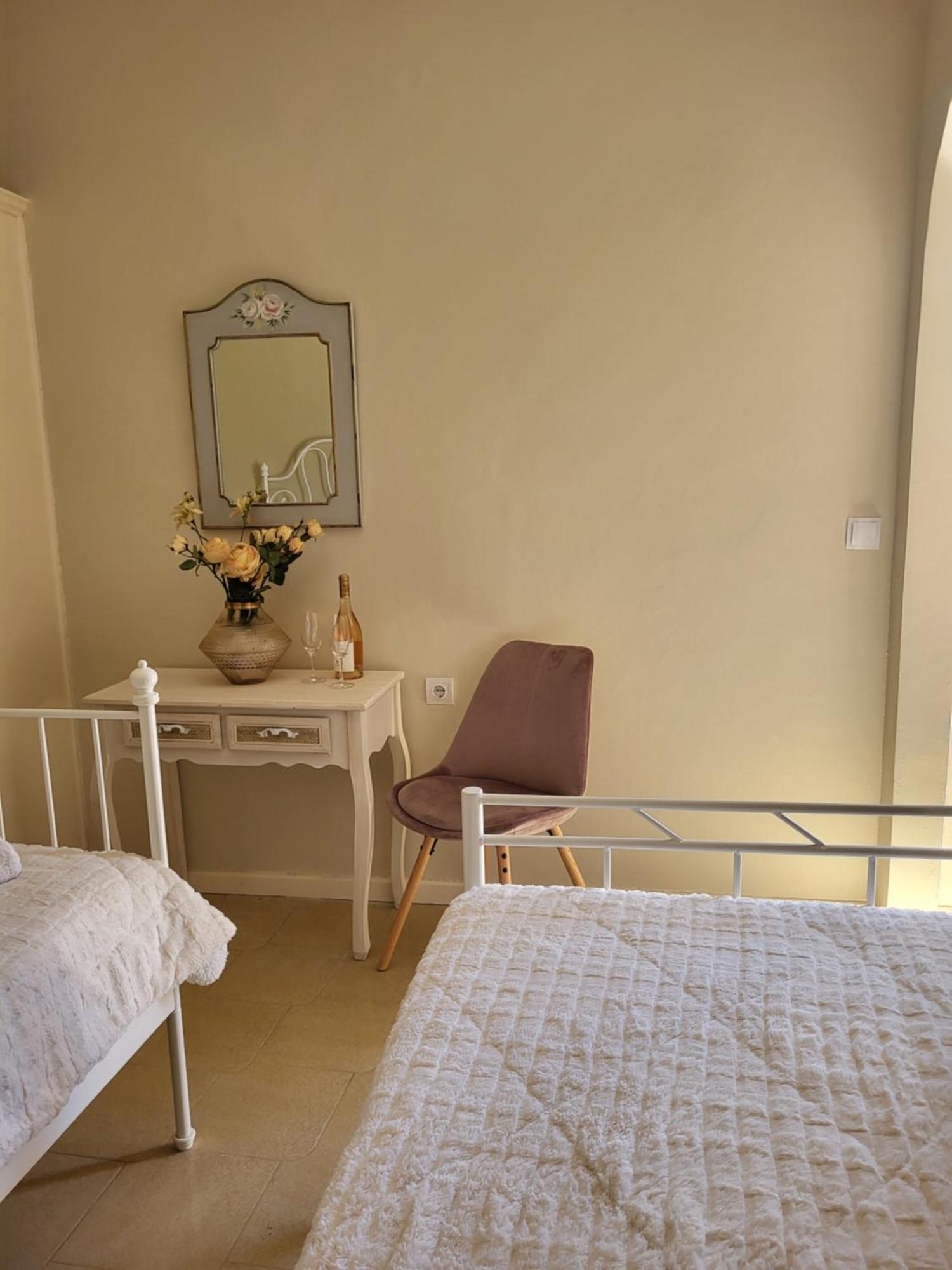 Margarita Rooms Kalamákion Екстериор снимка