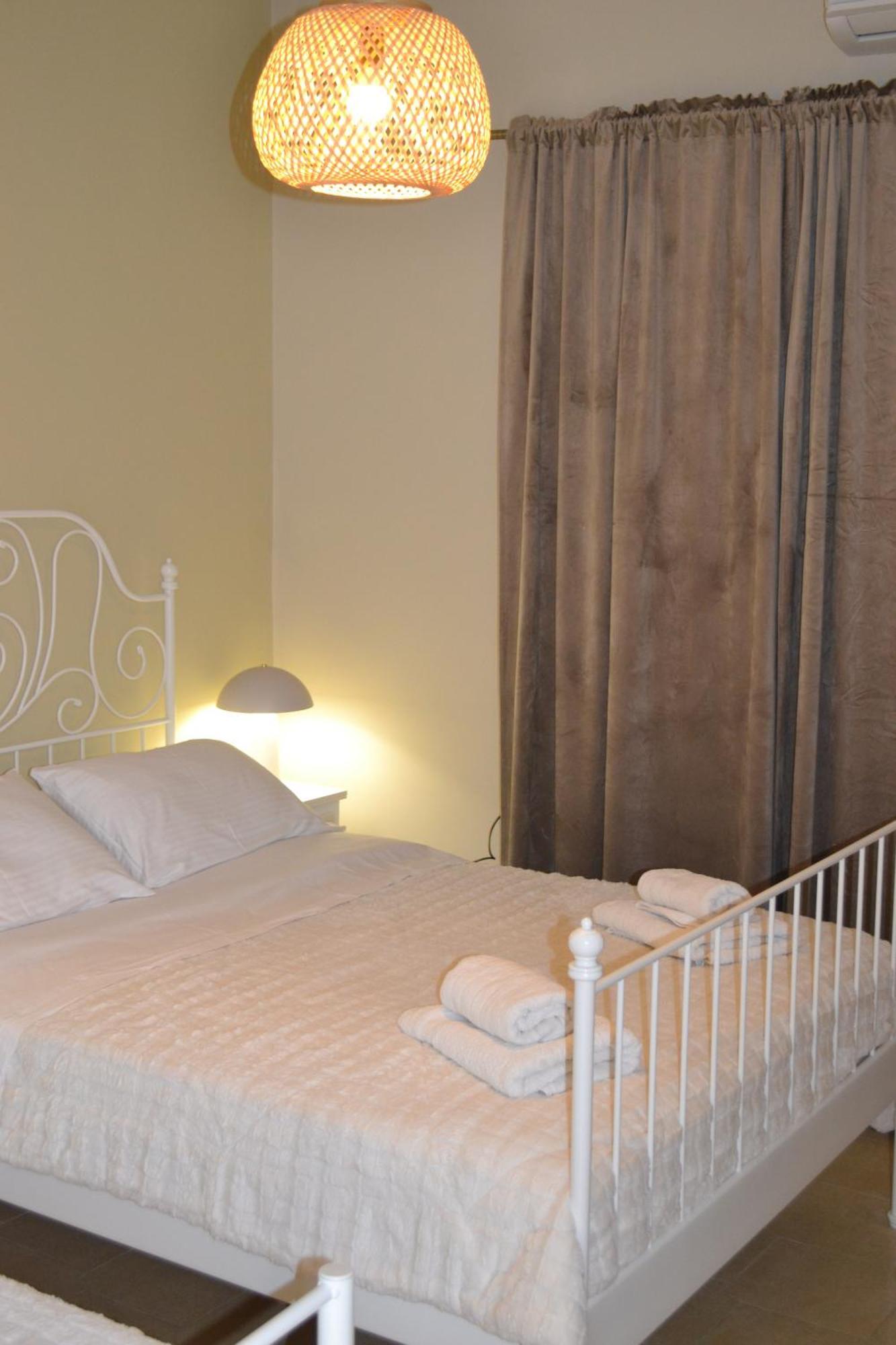 Margarita Rooms Kalamákion Екстериор снимка