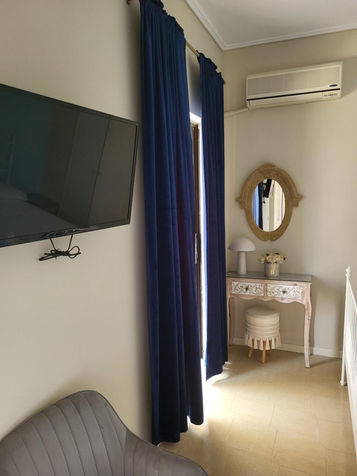 Margarita Rooms Kalamákion Екстериор снимка