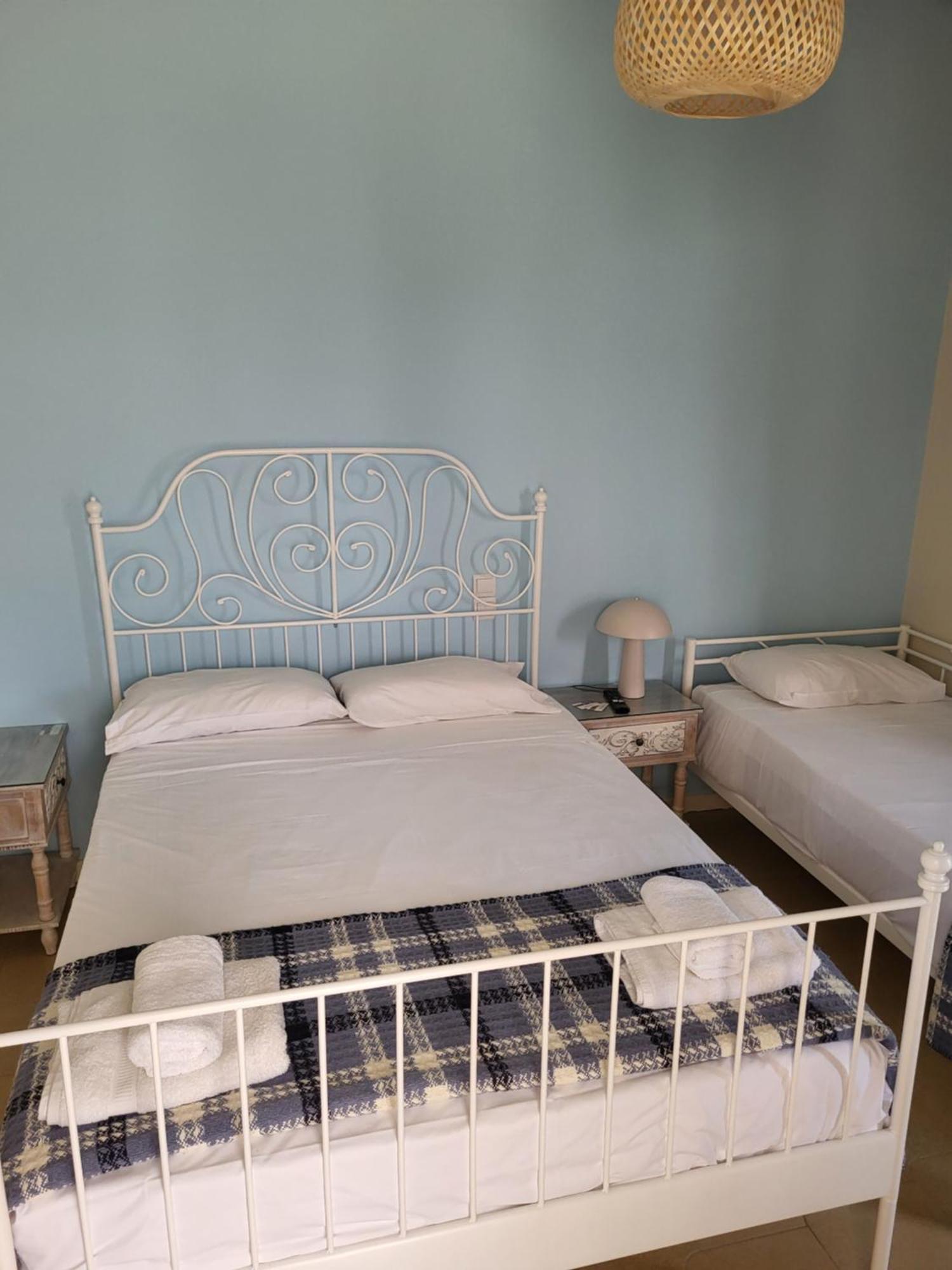 Margarita Rooms Kalamákion Екстериор снимка